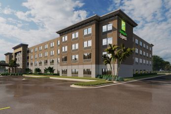 Holiday Inn Express Cape Canaveral