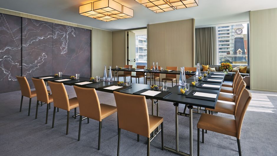 Four Seasons Hotel Toronto Meeting