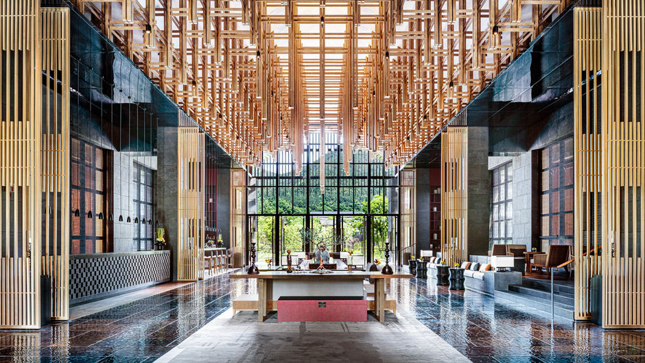 Cordis Dongqian Lake Ningbo Lobby