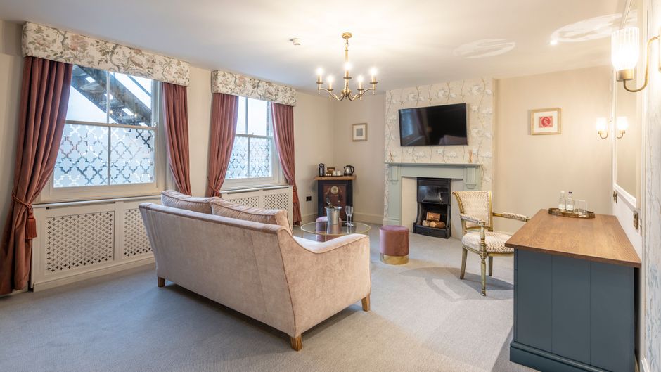 Dukes Head Hotel Suite