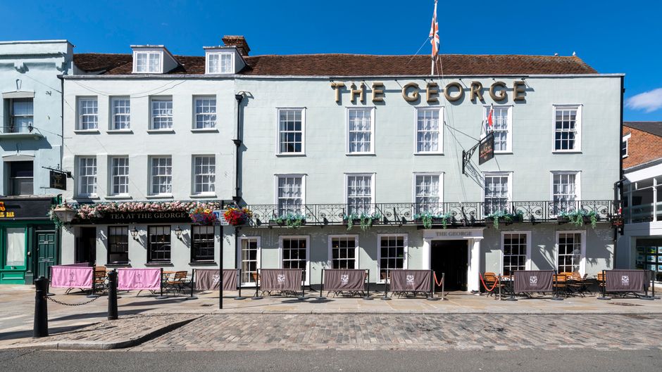 The George Hotel Exterior
