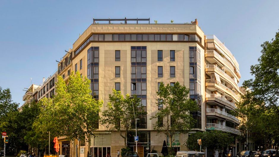 Hotel America Exterior