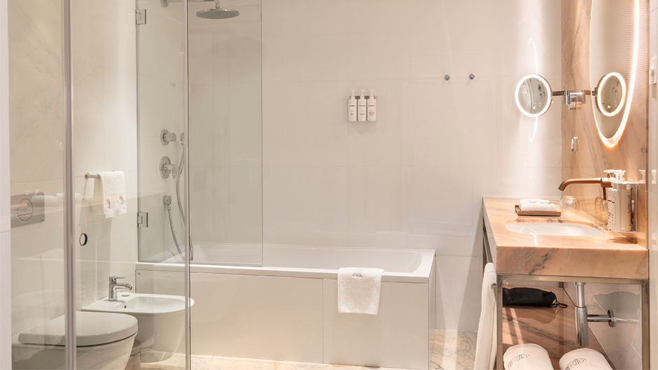 Convent Square-Vignette Collection Room