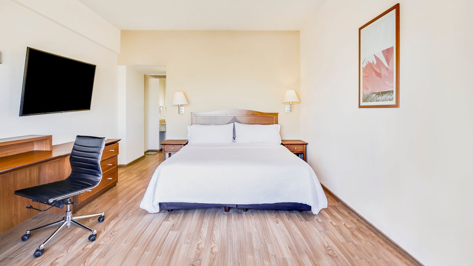 Fiesta Inn Torreon Galerias Room