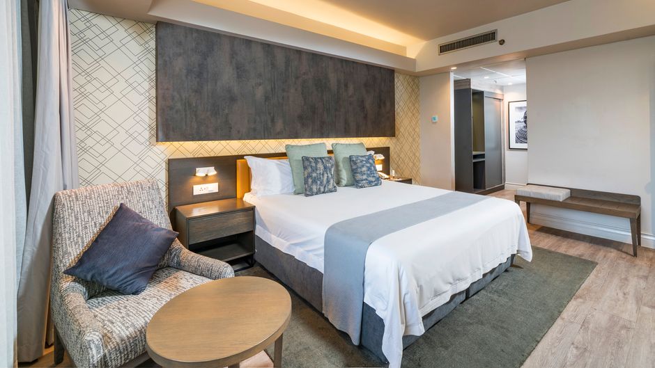 Rainbow Towers Hotel & Conference Center Room
