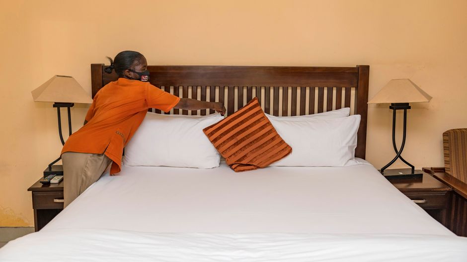 Kadoma Hotel & Conference Center Suite