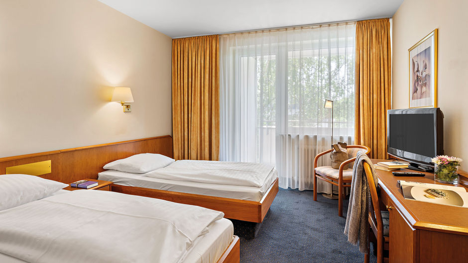 Styles Hotel Unterfohring Room