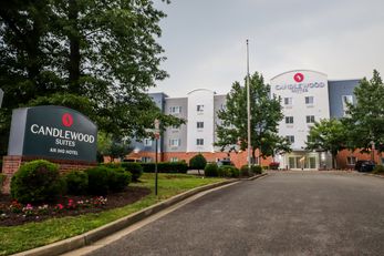 Candlewood Suites Richmond Airport