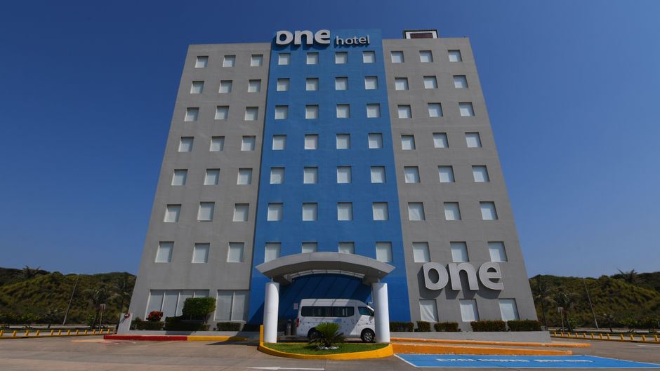 One Coatzacoalcos Forum Exterior