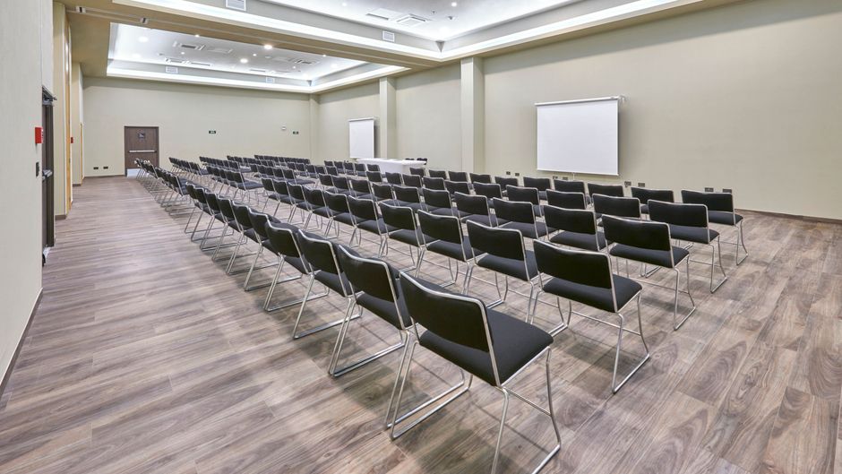 City Express Plus by Marriott Meeting