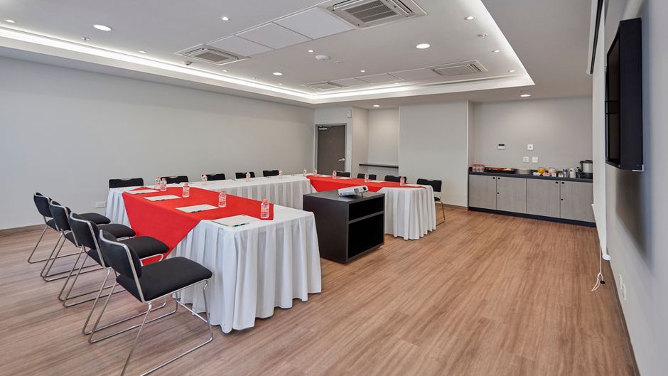 City Express Junior by Marriott Meeting