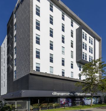 City Express Plus by Marriott Airport
