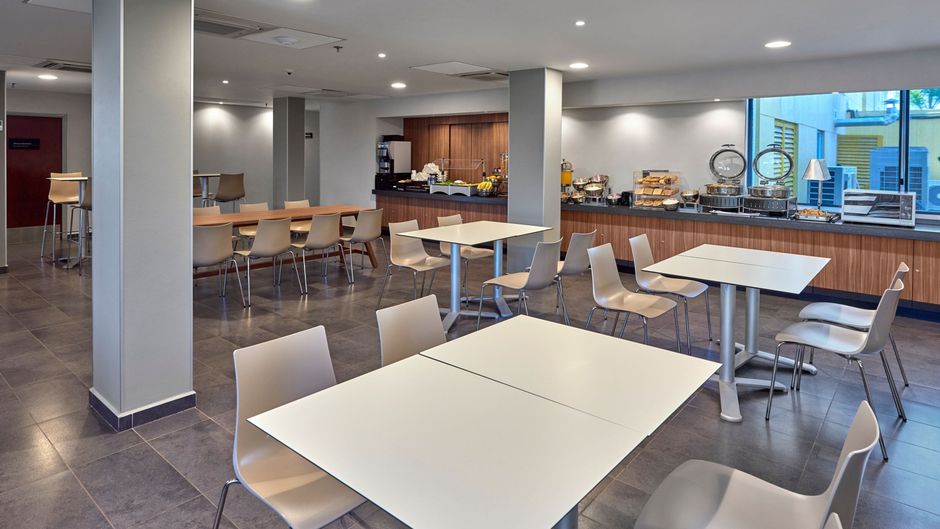 City Express by Marriott Zona Industrial Restaurant