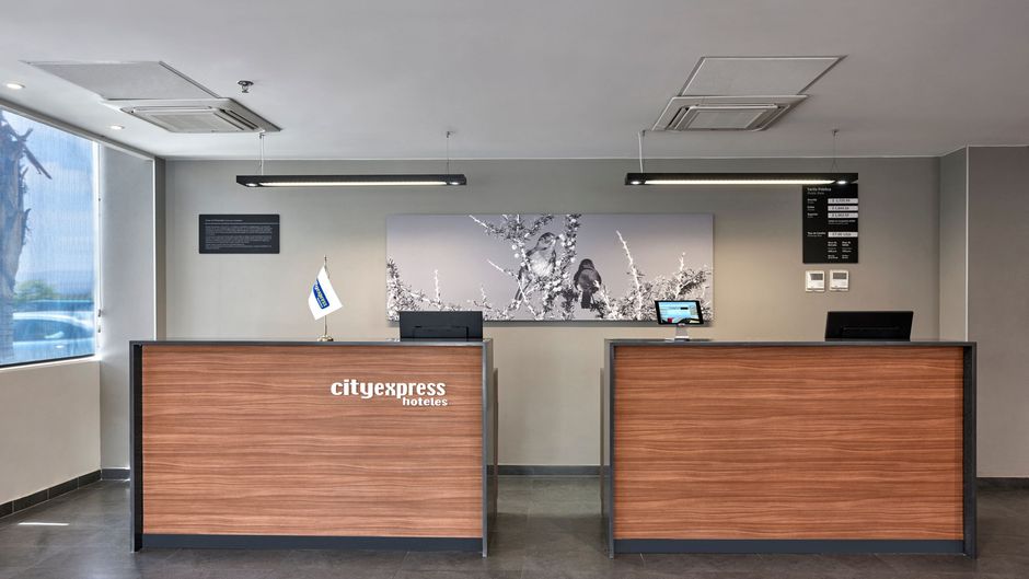 City Express-Marriott Zona Universitaria Lobby