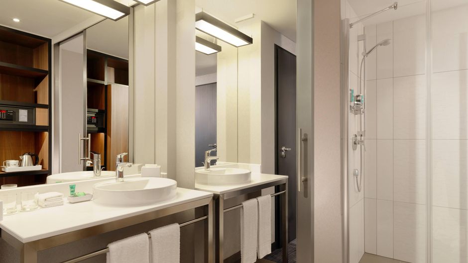 Aloft Stuttgart Room