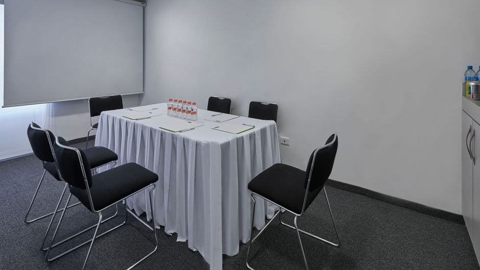 City Express Junior by Marriott Meeting