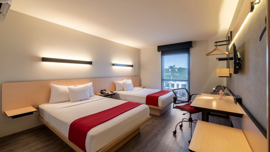 City Express Plus by Marriott Palomar Room