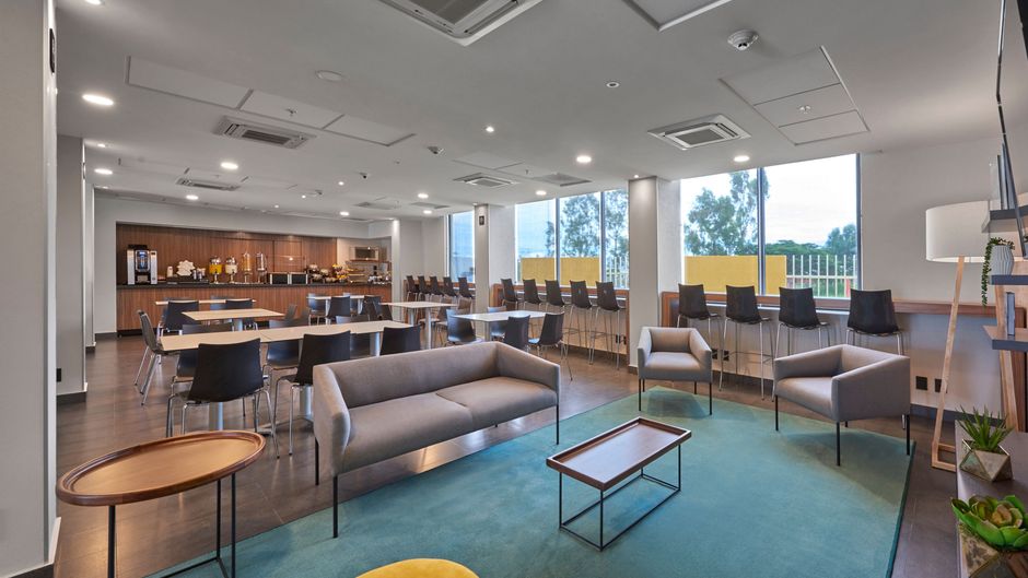 City Express by Marriott Comitan Lobby
