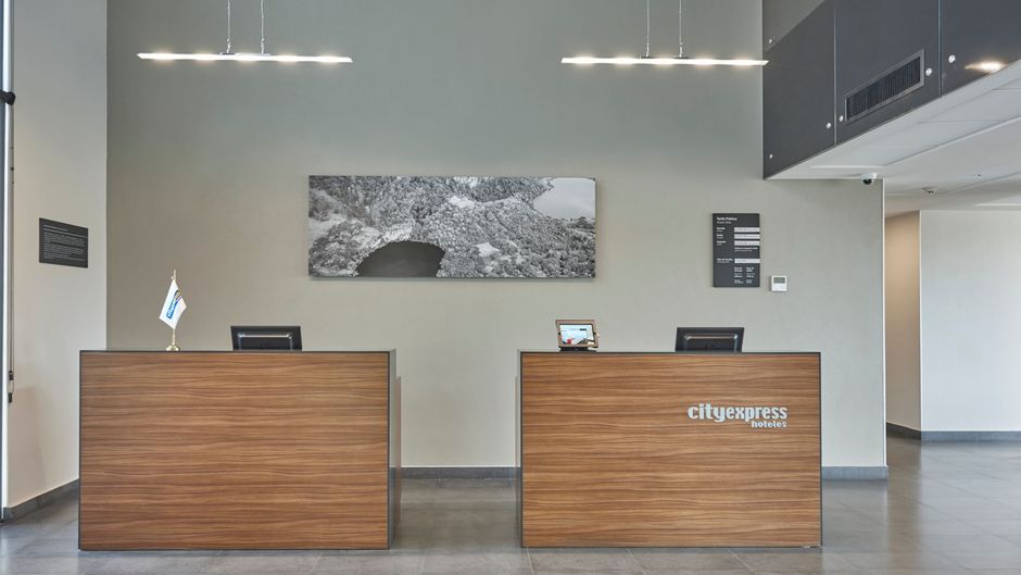 City Express by Marriott Comitan Lobby