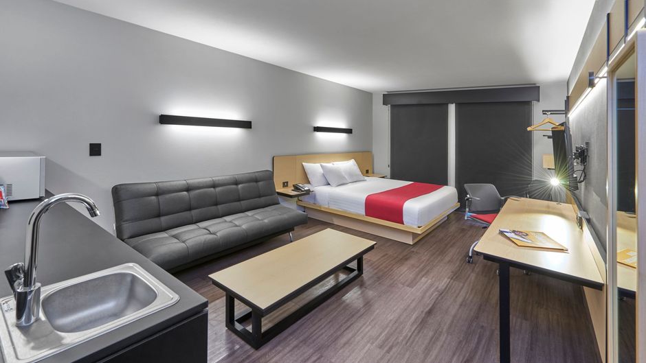 City Express by Marriott Comitan Room
