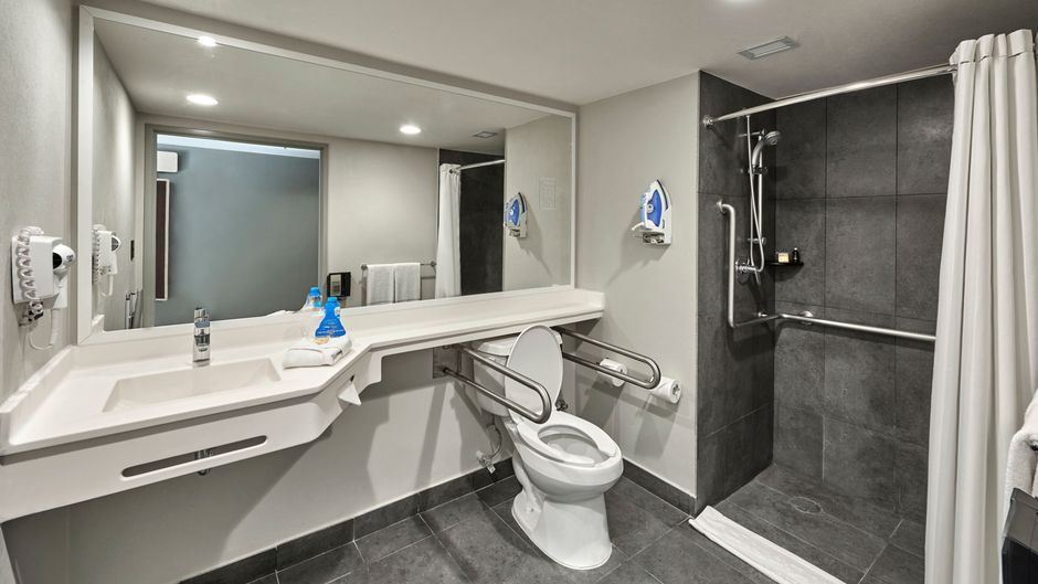 City Express by Marriott Comitan Room