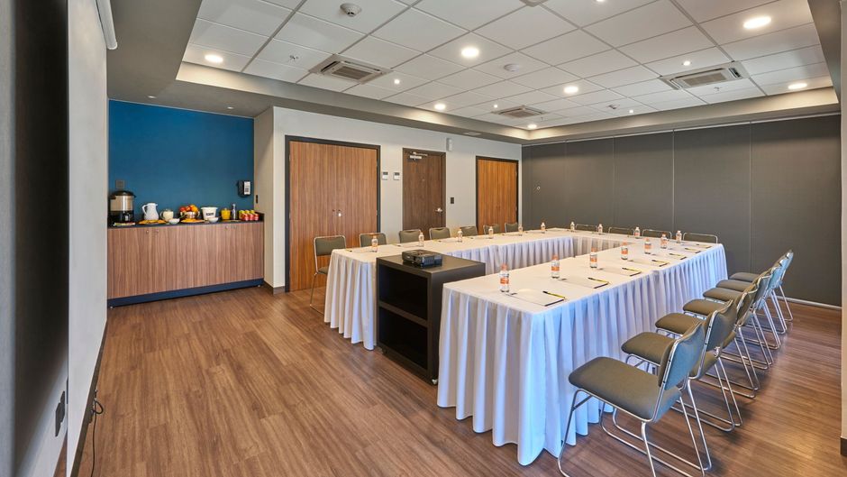 City Express by Marriott Comitan Meeting
