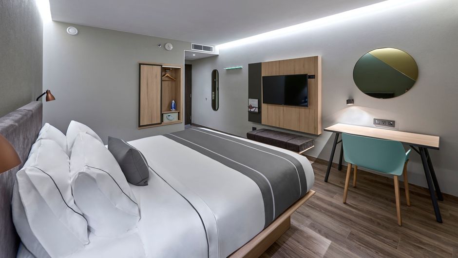 City Express Plus by Marriott Room
