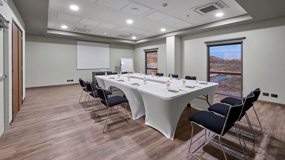City Express Plus by Marriott Meeting