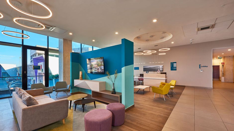City Express Suites by Marriott Lobby