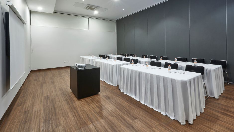 City Express Suites by Marriott Meeting