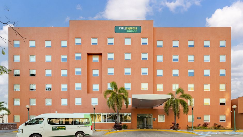 City Express Junior by Marriott Exterior