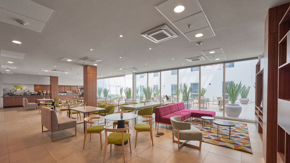 City Express Plus by Marriott Restaurant