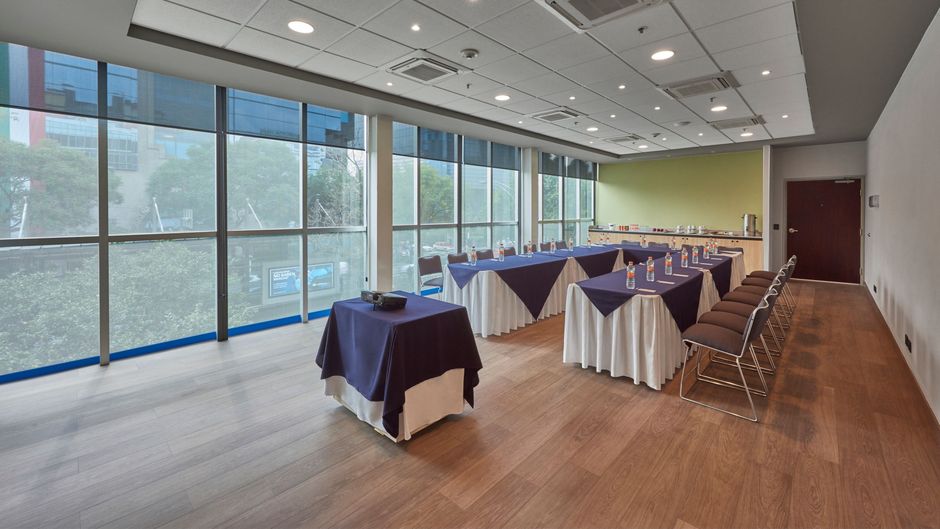City Express Plus by Marriott Meeting