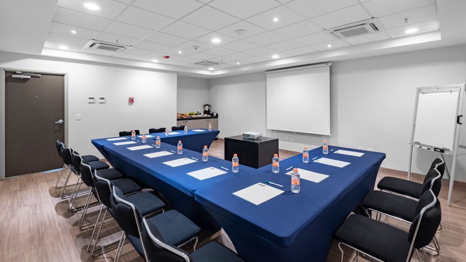 City Express Junior by Marriott Meeting