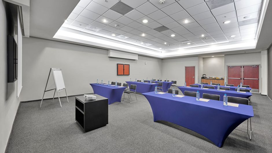 City Express by Marriot Monterrey Arpt Meeting