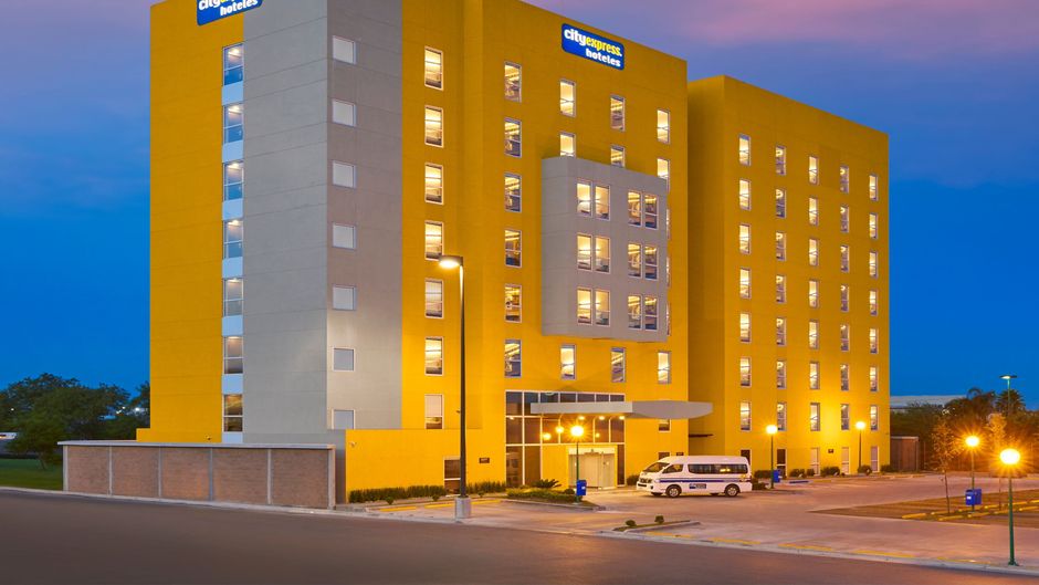 City Express by Marriott Monterrey Exterior