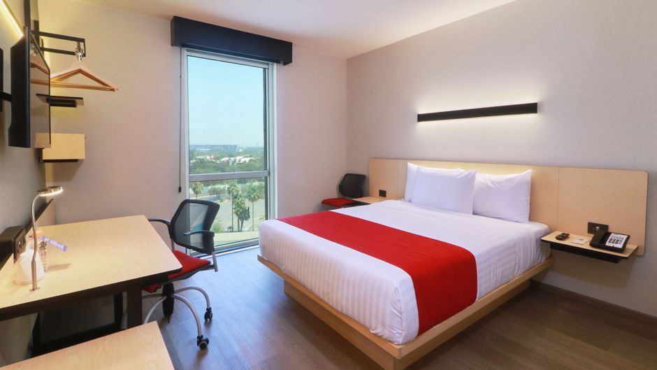 City Express Monterrey Universidad Room