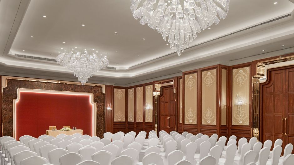 The Ritz-Carlton Pune Meeting