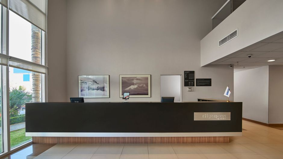City Express by Marriott Angelopolis Lobby