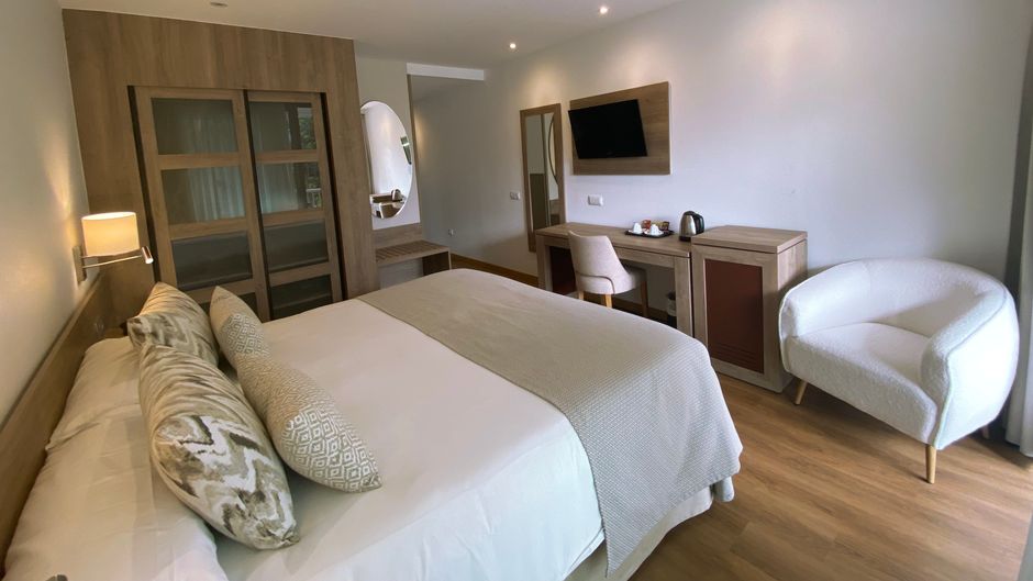 Colon Rambla Hotel Room
