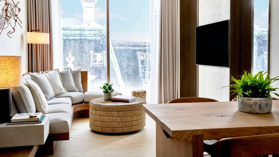 1 Hotel Mayfair Suite