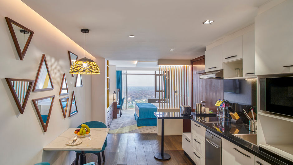 Holiday Inn & Suites Cairo Maadi Suite