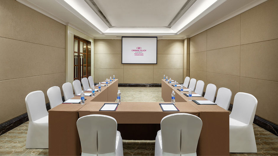 Crowne Plaza Resort Sanya Bay Spa