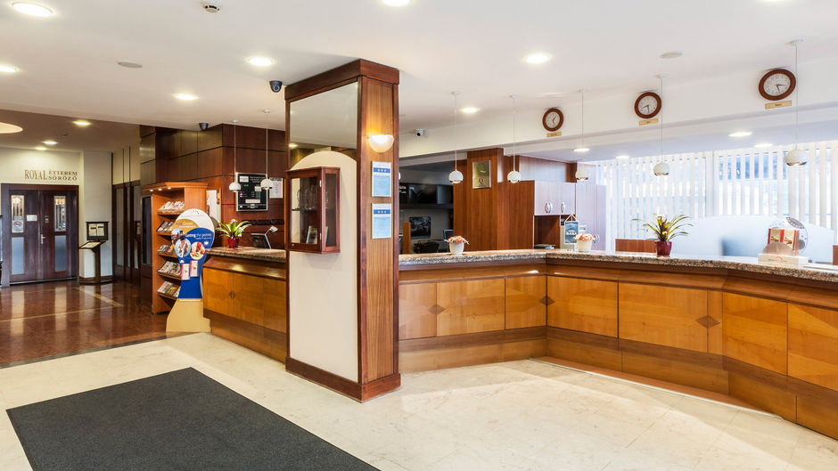 Danubius Hotel Raba Hungary Lobby