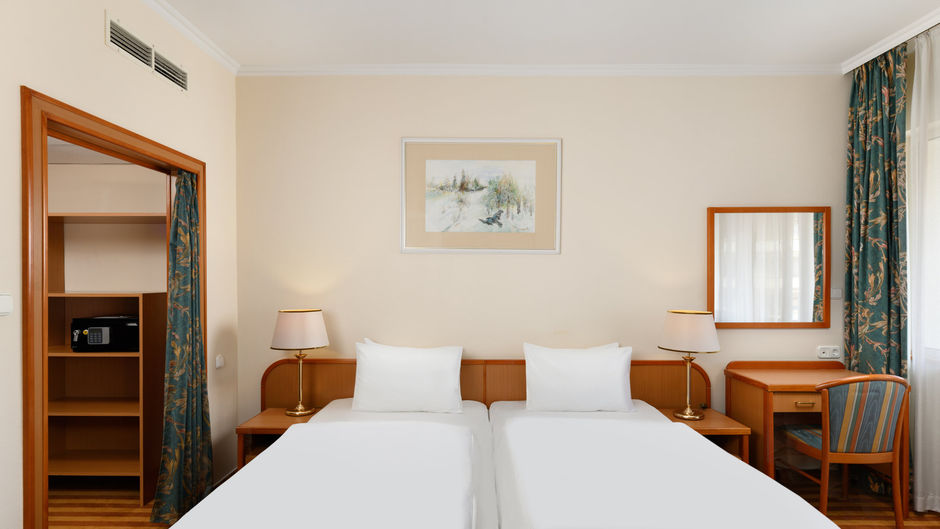 Danubius Hotel Raba Hungary Suite