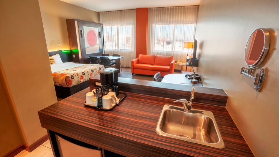 Hotel Must Quebec City Airport Suite