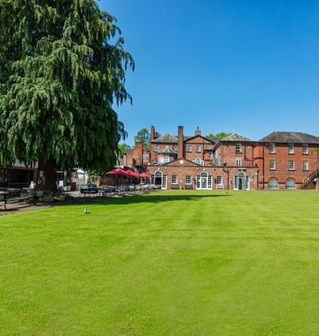 Wynnstay Hotel & Spa