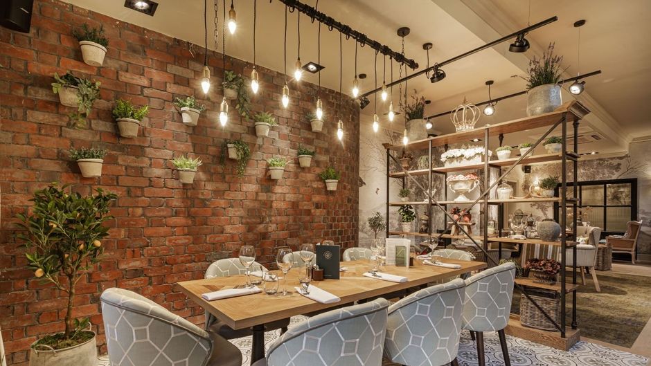 Wynnstay Hotel & Spa Restaurant