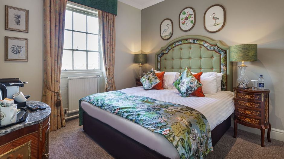Wynnstay Hotel & Spa Suite