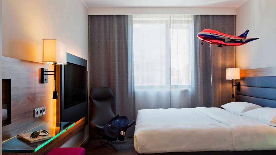 MOXY Vienna Airport Room